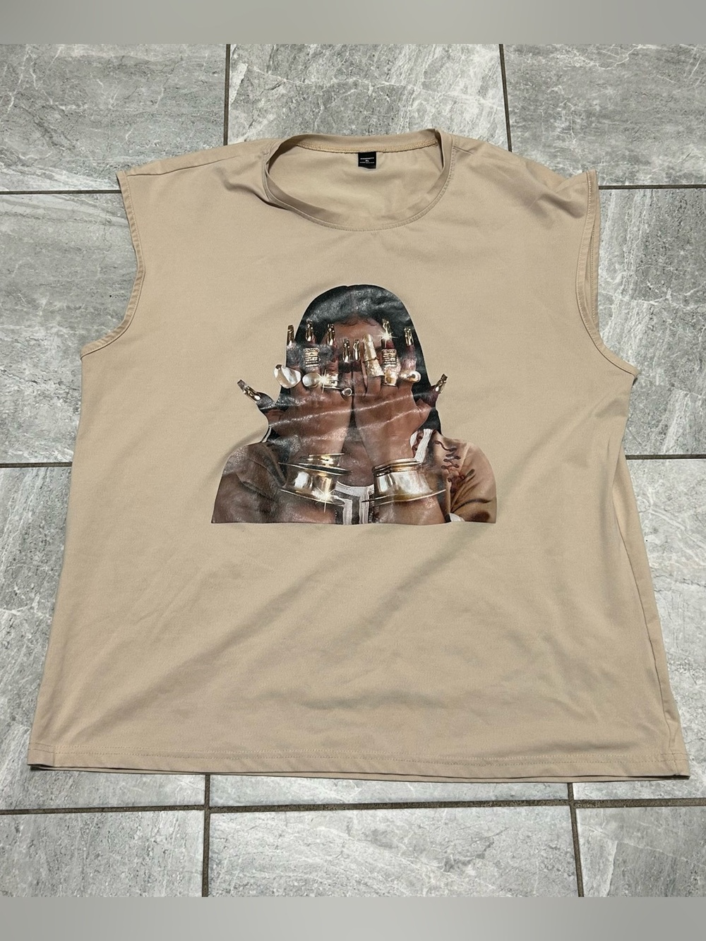 Men’s XL Beige Graphic Sleeveless Tee Fashion Print Streetwear Top